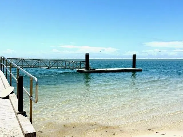 Fairseas Golden Beach 0*,  Australia